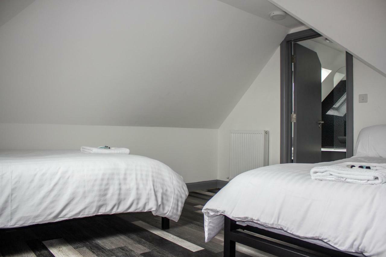 Crofts Hotel Cardiff Eksteriør bilde