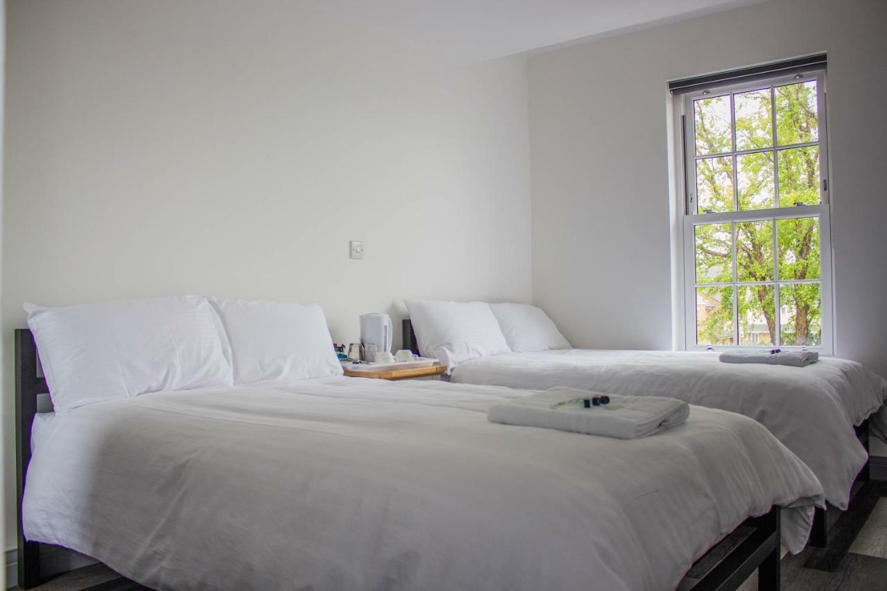 Crofts Hotel Cardiff Eksteriør bilde